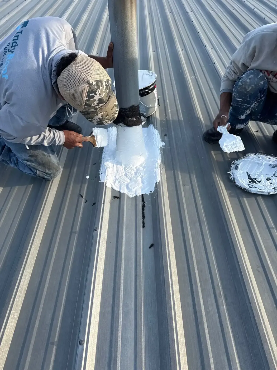 Flashing and seam work in Geist